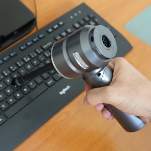 Aspirateur pliable multi surfaces